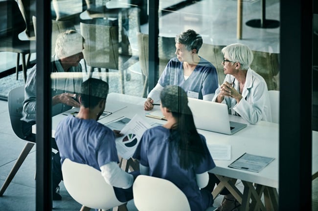 The pre-round: What are Junior Doctors doing before handover?